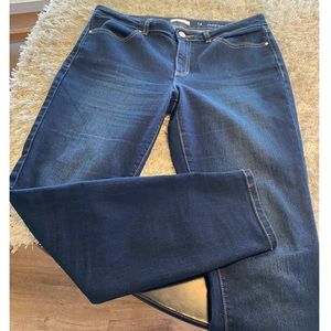 Lauren Conrad Jegging Jeans Size 14